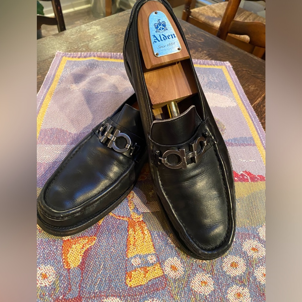 Ferragamo David Buckle Loafers Lug Sole Made in Italy 11 D Black Leather